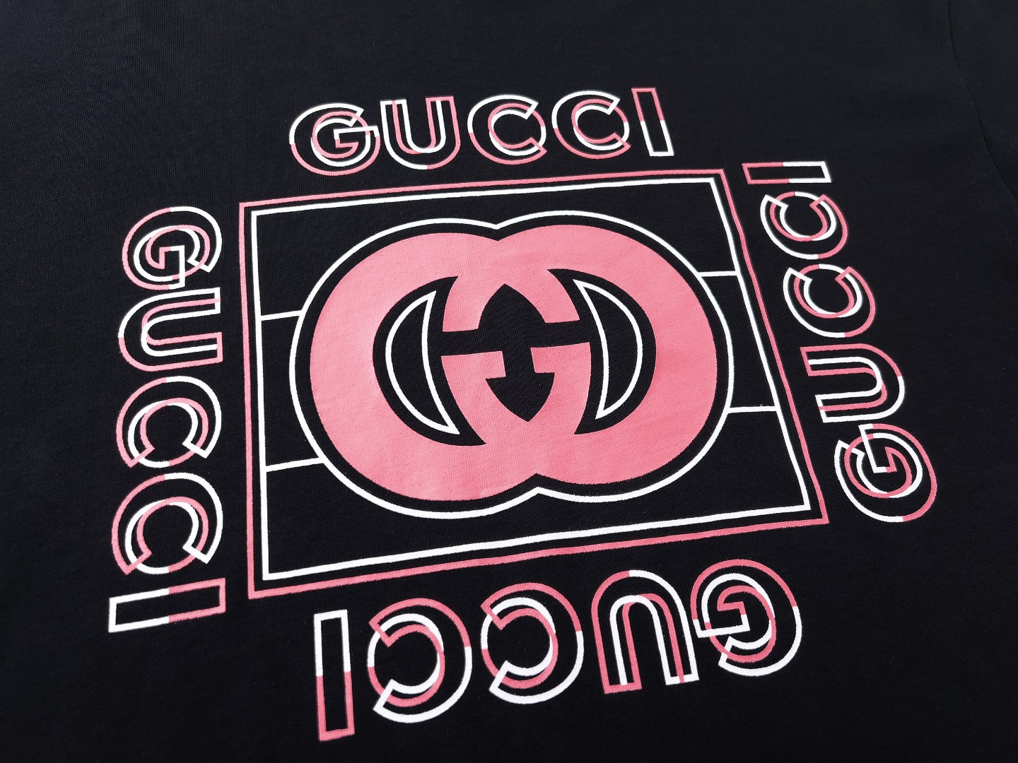 Gucci T-shirt