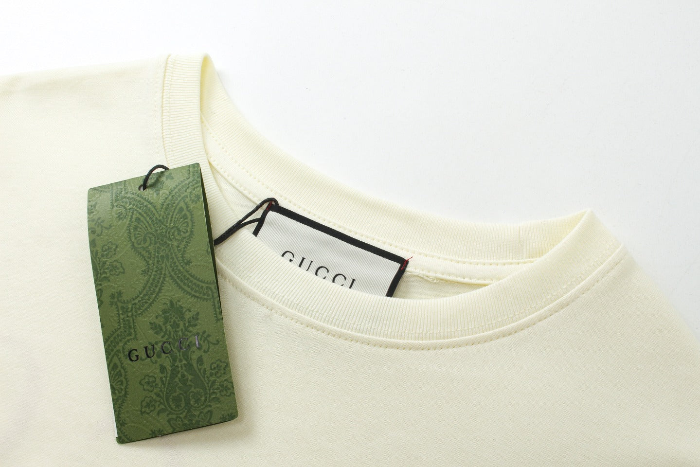 Gucci T-shirt