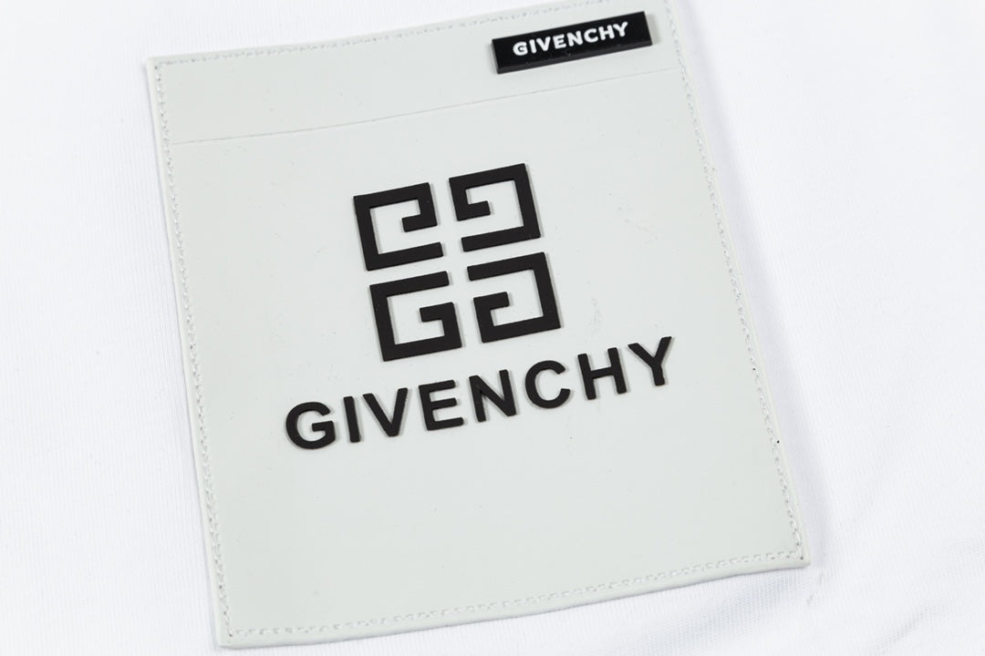 Givenchy T-shirt