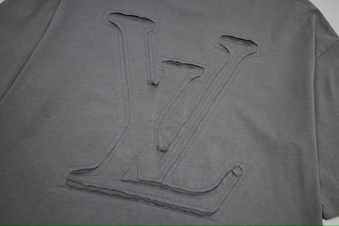 LV T-shirt