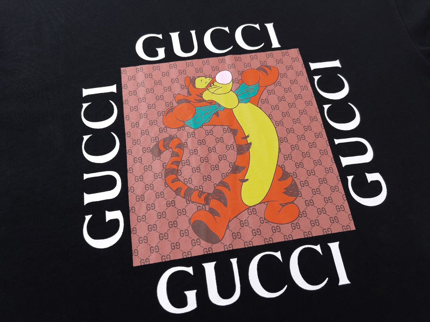 Gucci T-shirt