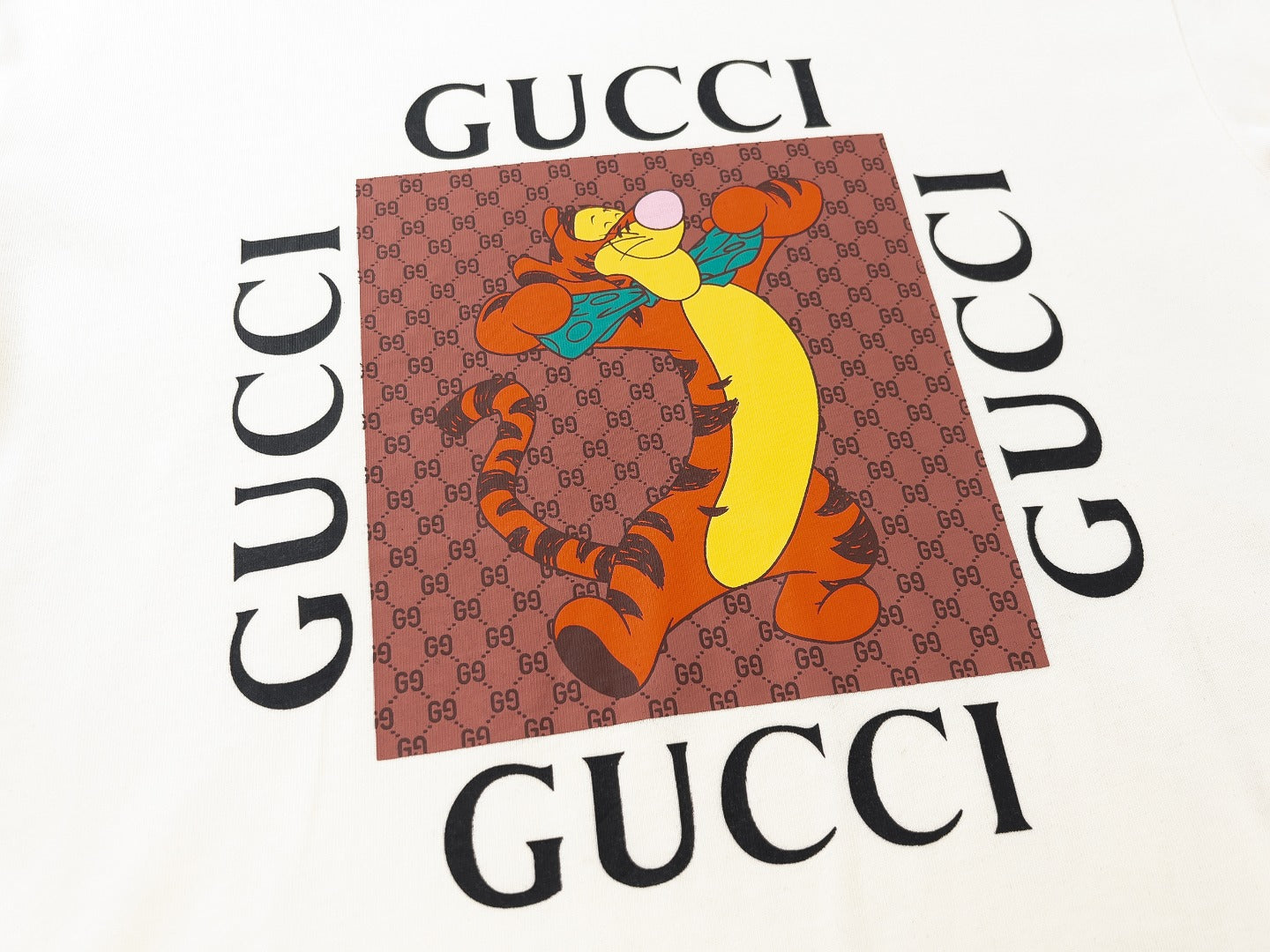 Gucci T-shirt