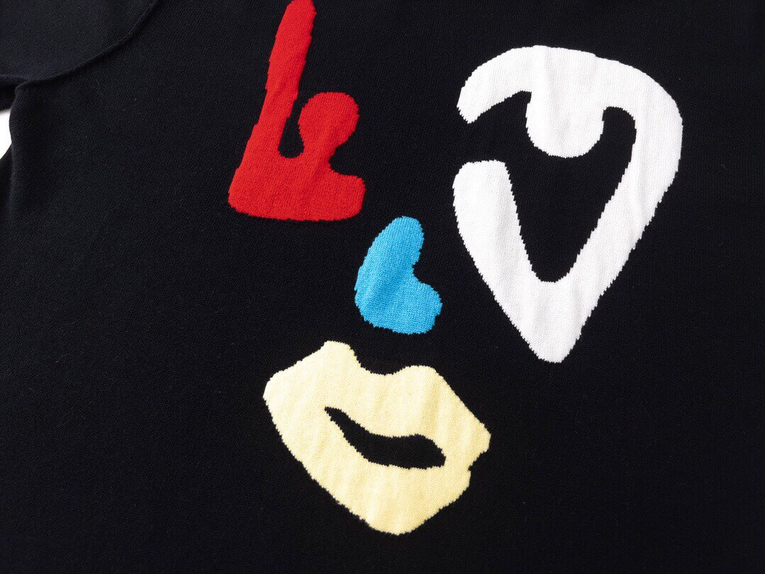 LV T-shirt