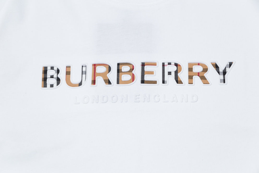 Burberry T-shirt