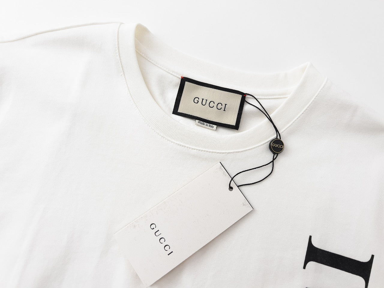 Gucci T-shirt