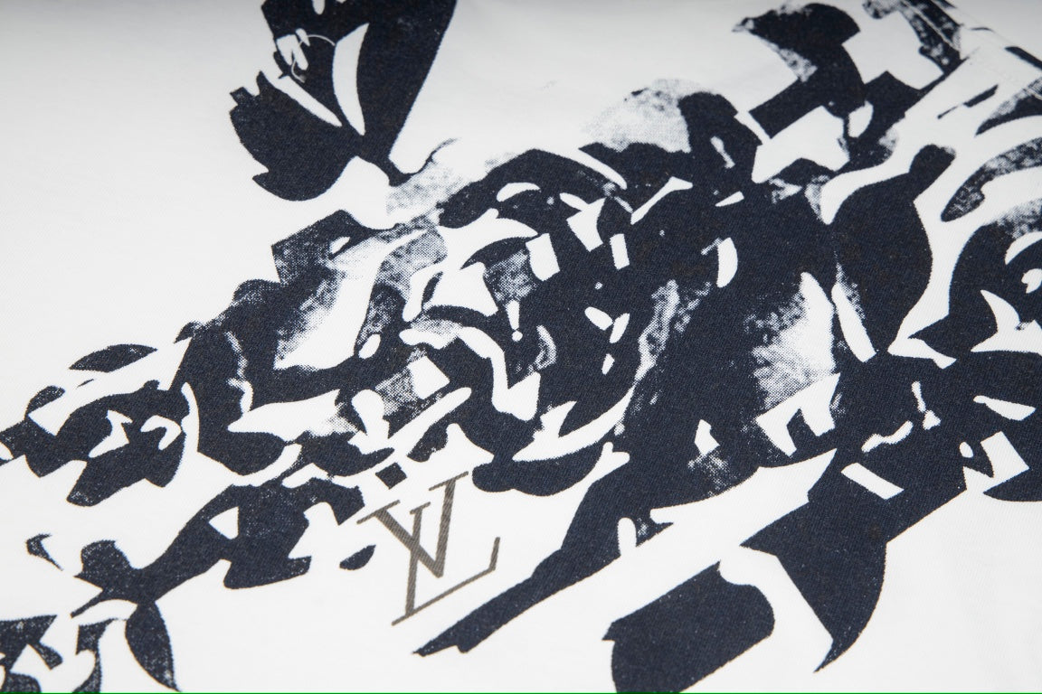 LV T-shirt