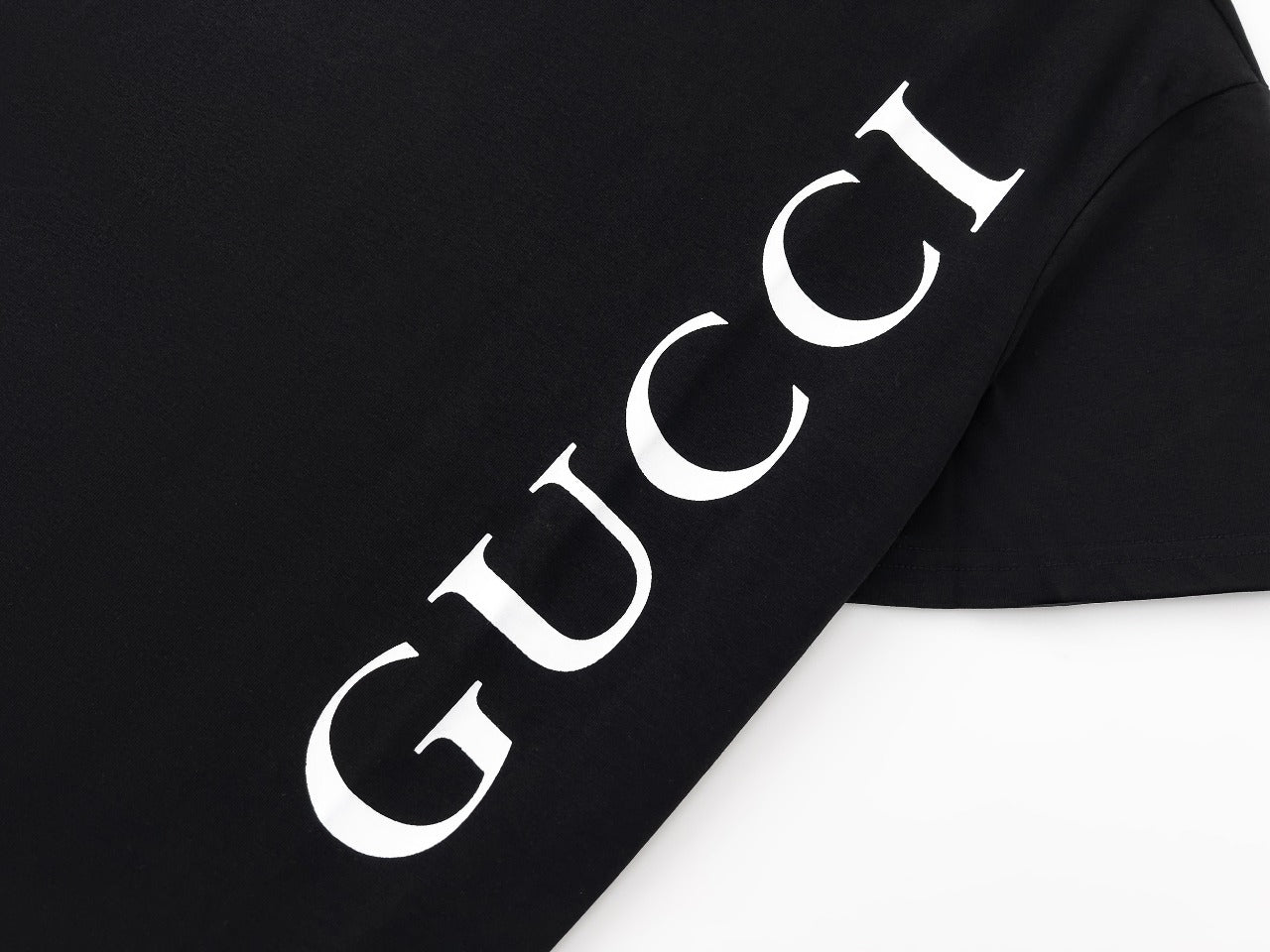 Gucci T-shirt