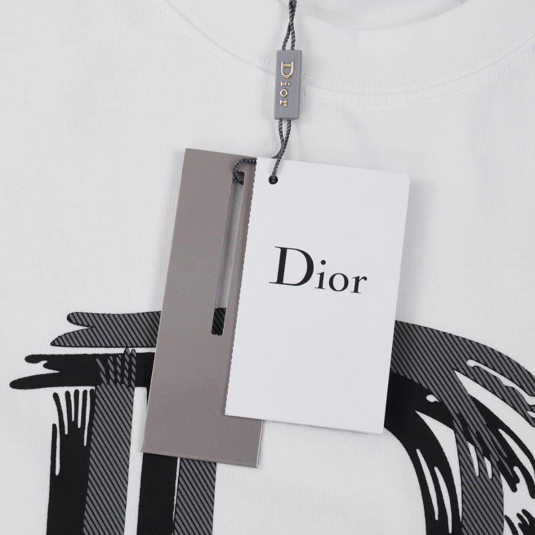 Dior T-shirt