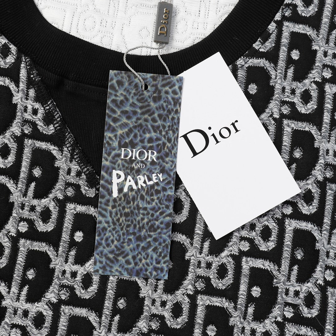 Dior T-shirt