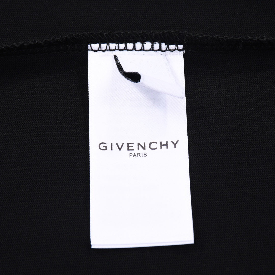 Givenchy T-shirt