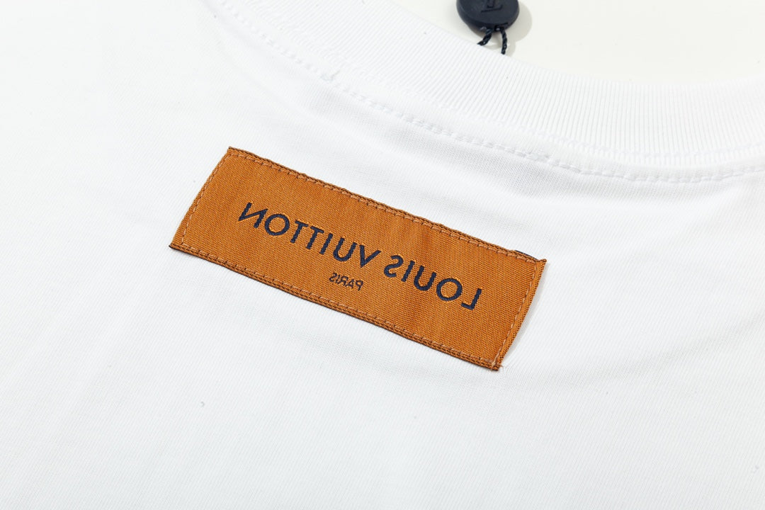 LV T-shirt
