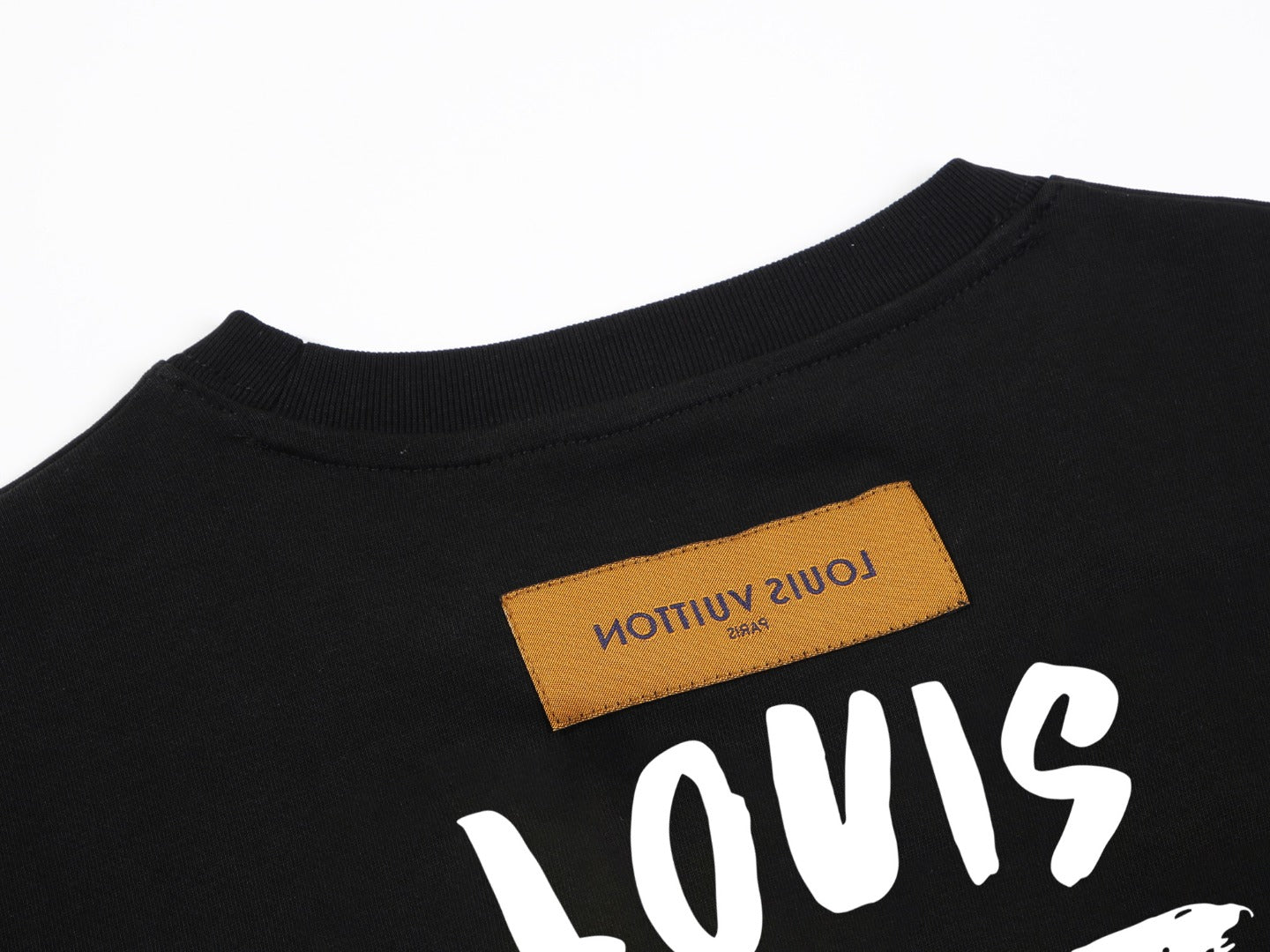 LV T-shirt