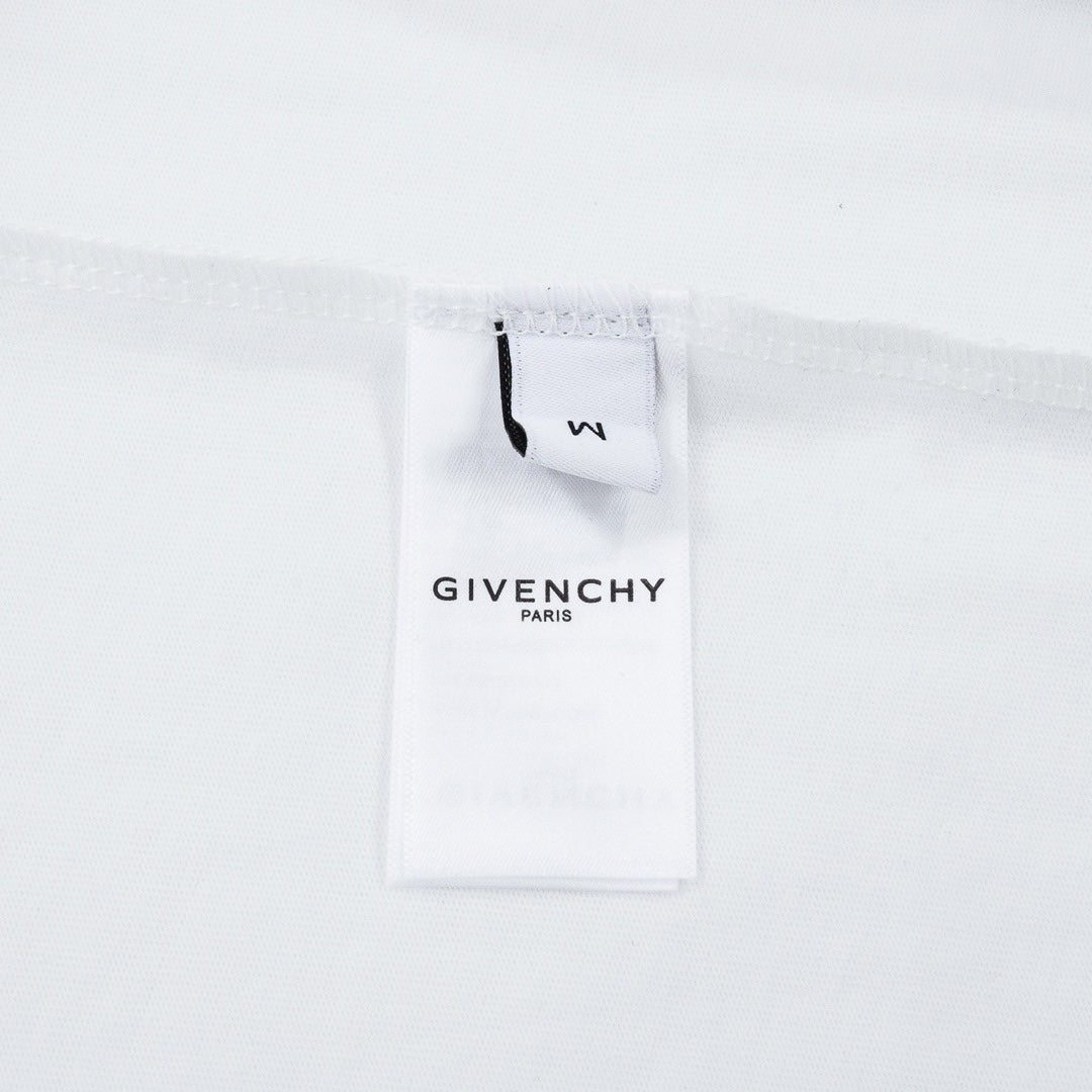 Givenchy T-shirt