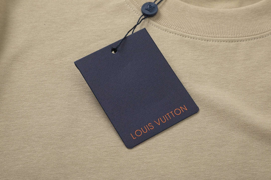 LV T-shirt