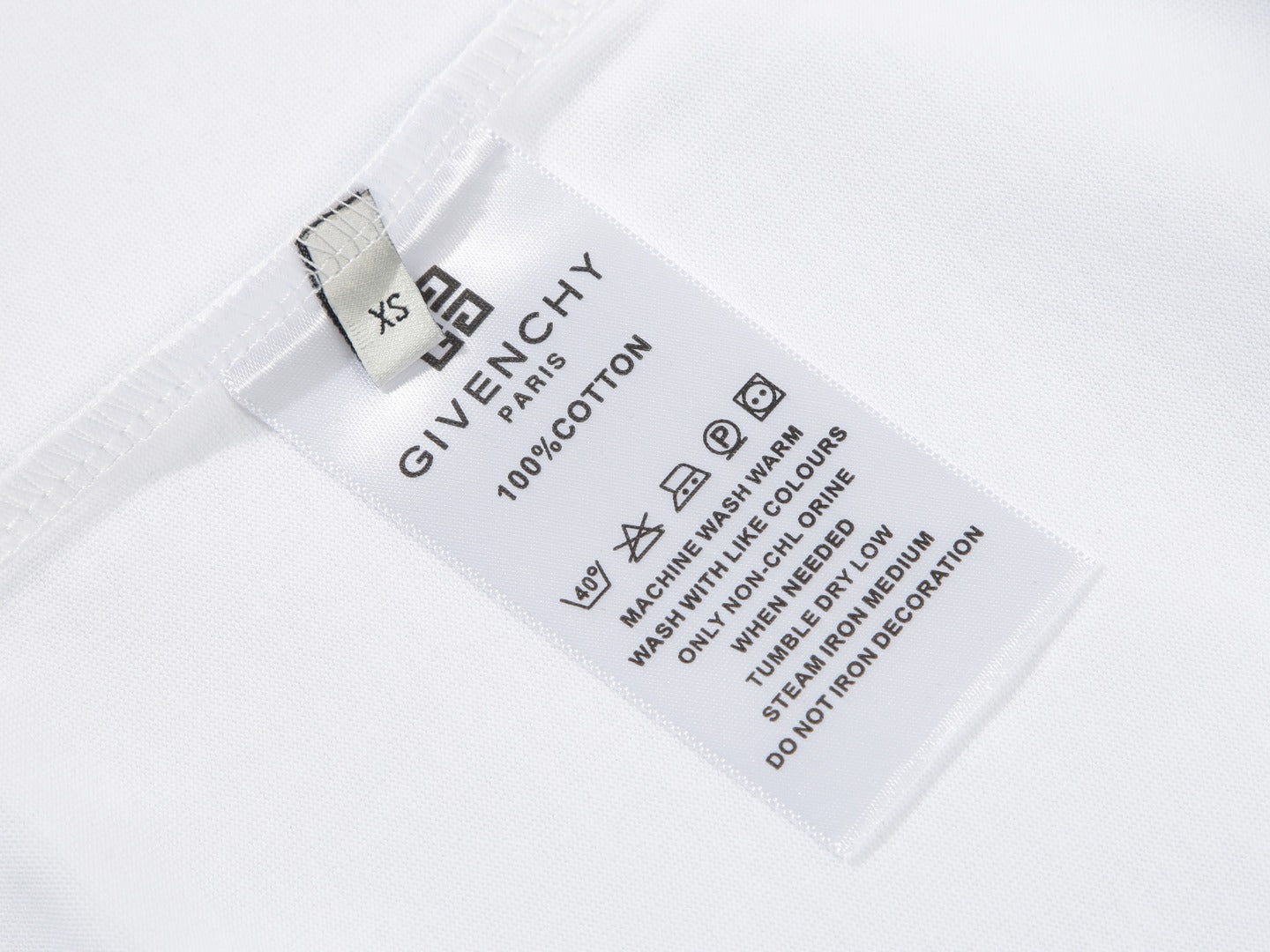 Givenchy T-shirt