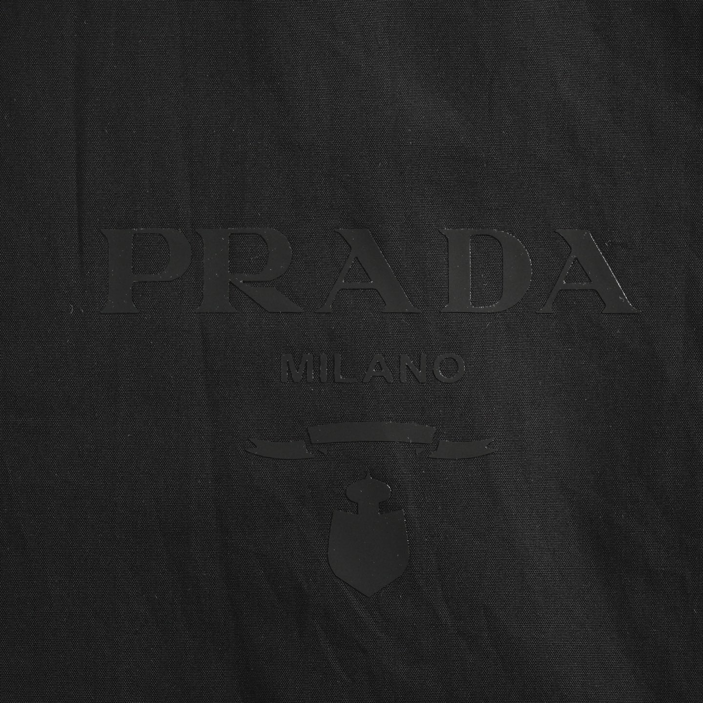 Heat-transfer letter print shirt