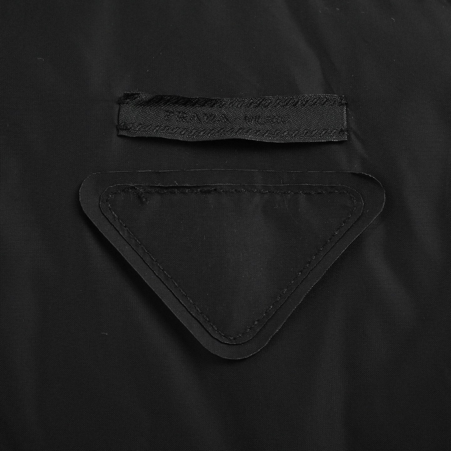 Triangular Label Down Vest