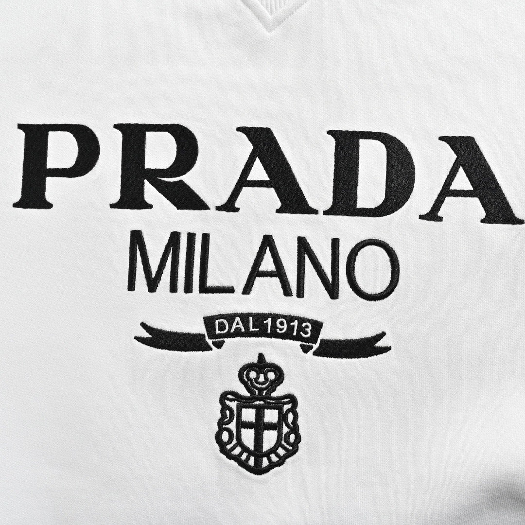 Embroidered Crewneck Sweatshirt