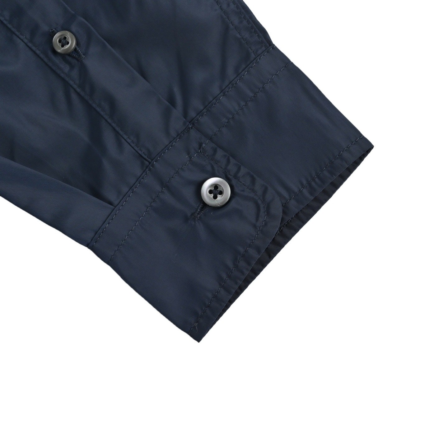 Tag triangle label shirt