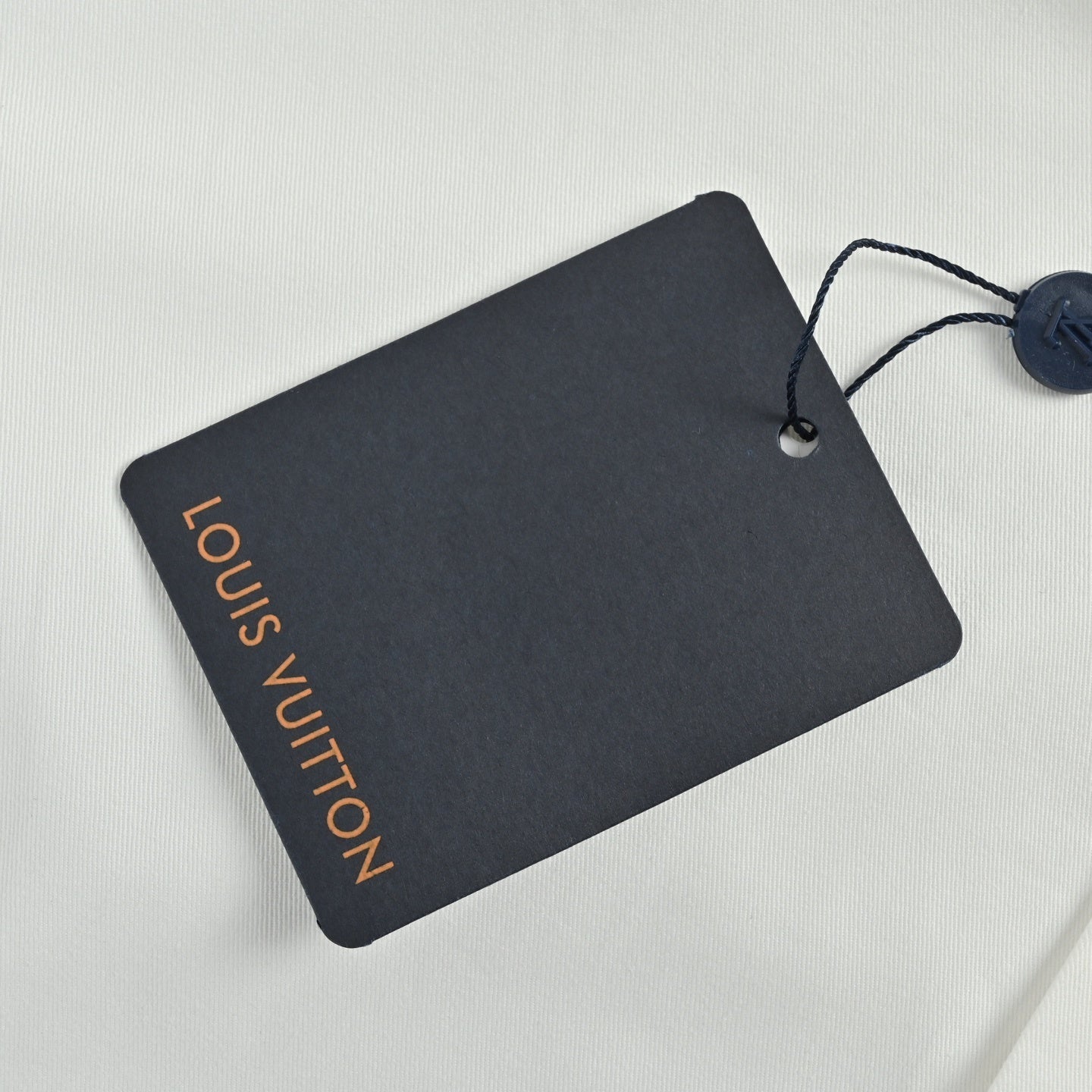 Pocket-embossed shirt