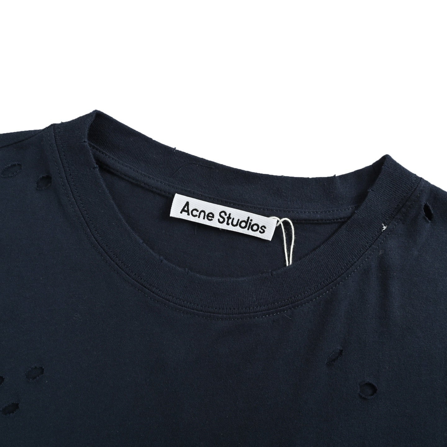 Badge ripped T-shirt