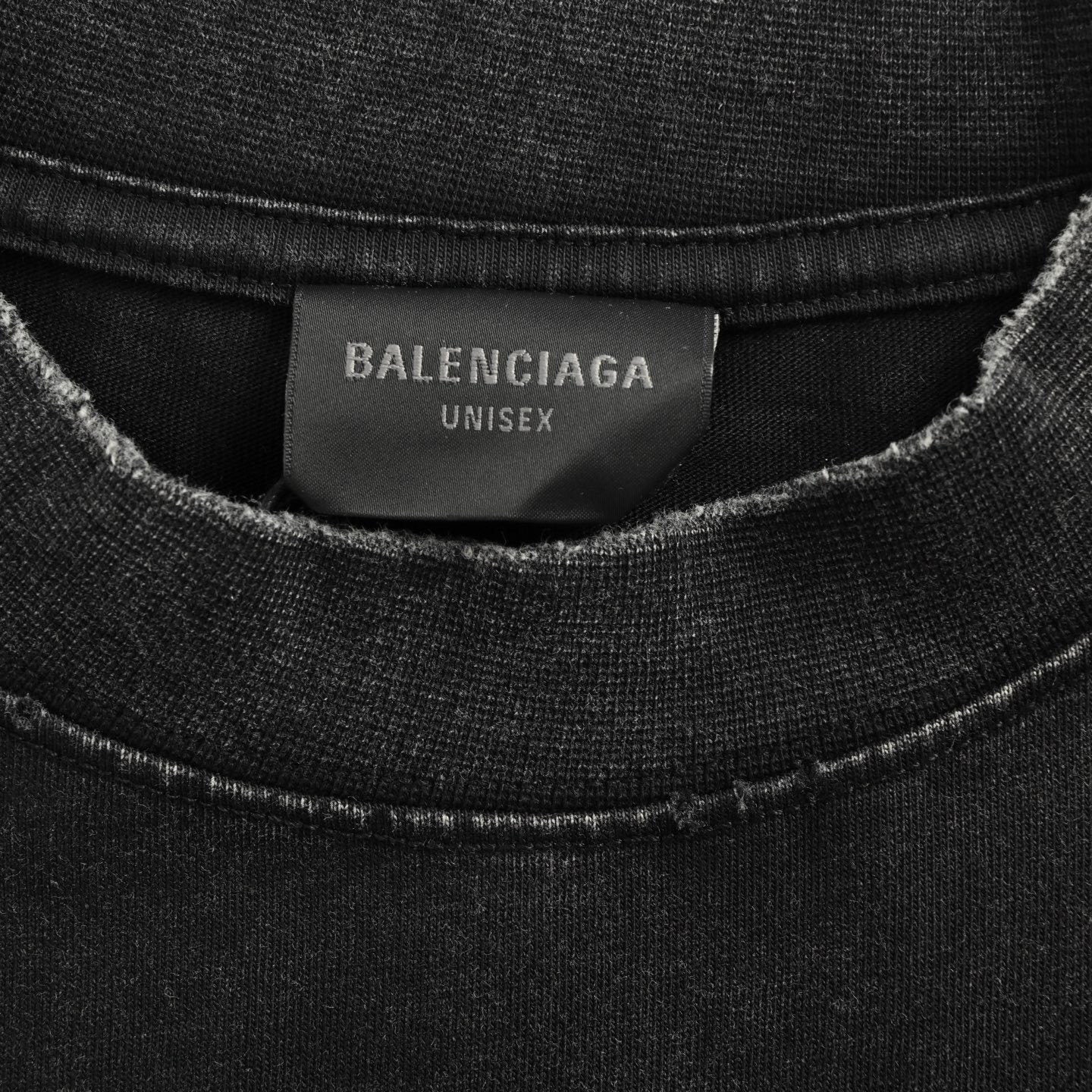 Letter Print Distressed Washed T-shirt