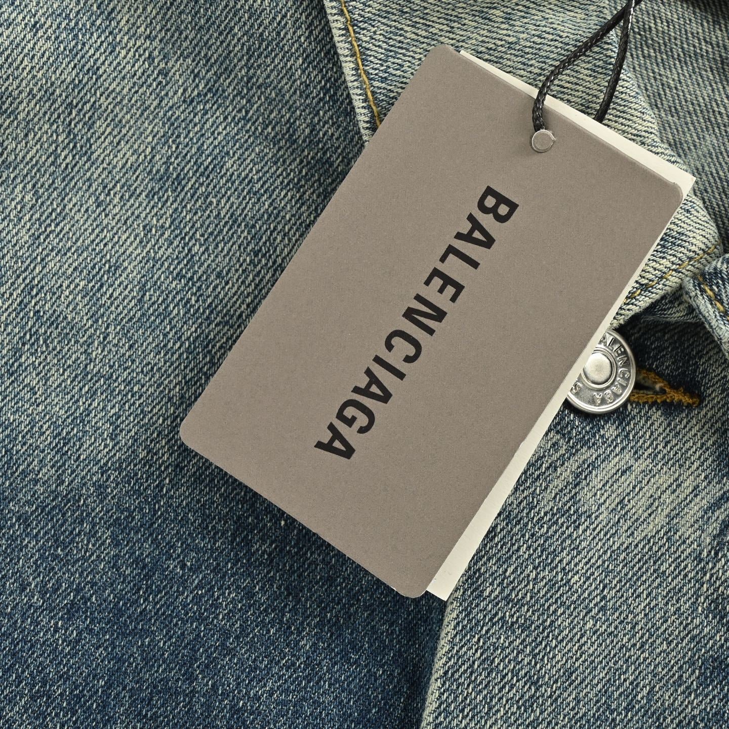 Letter Washed Denim Jacket