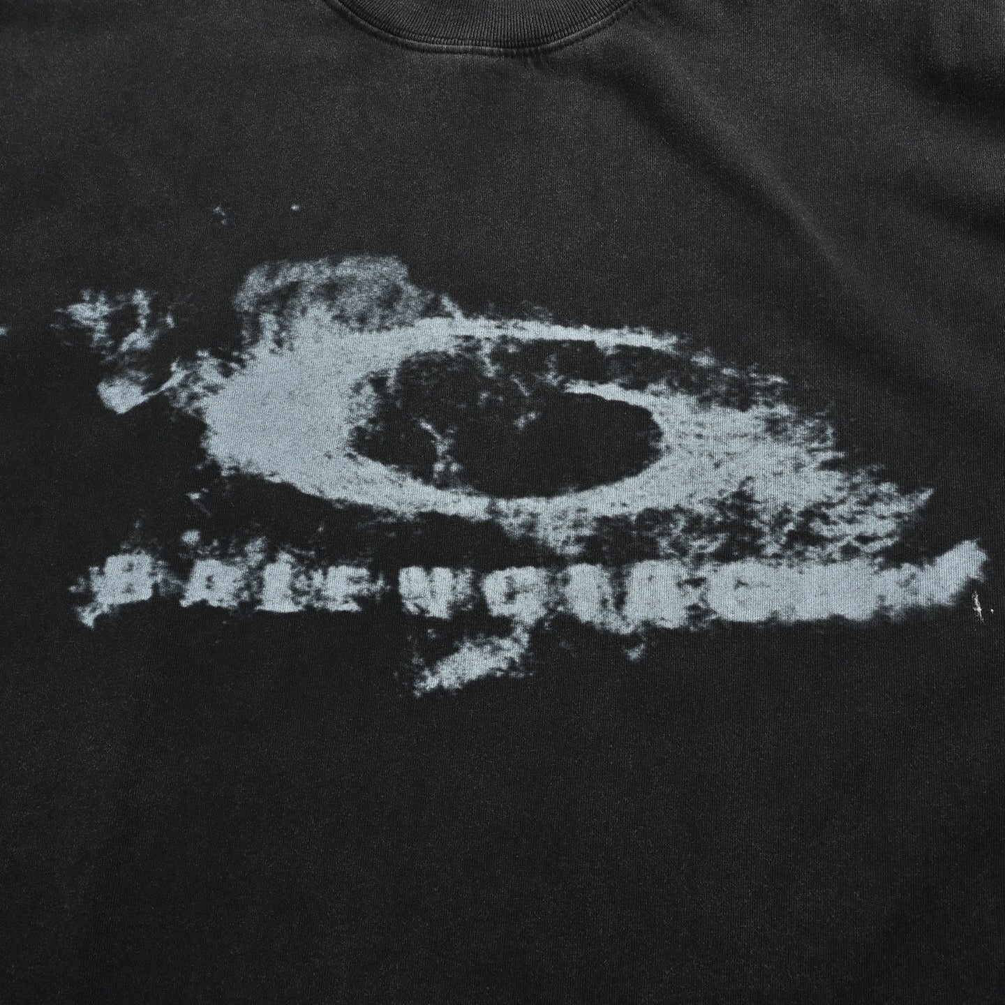 Smoke Blur Print T-shirt