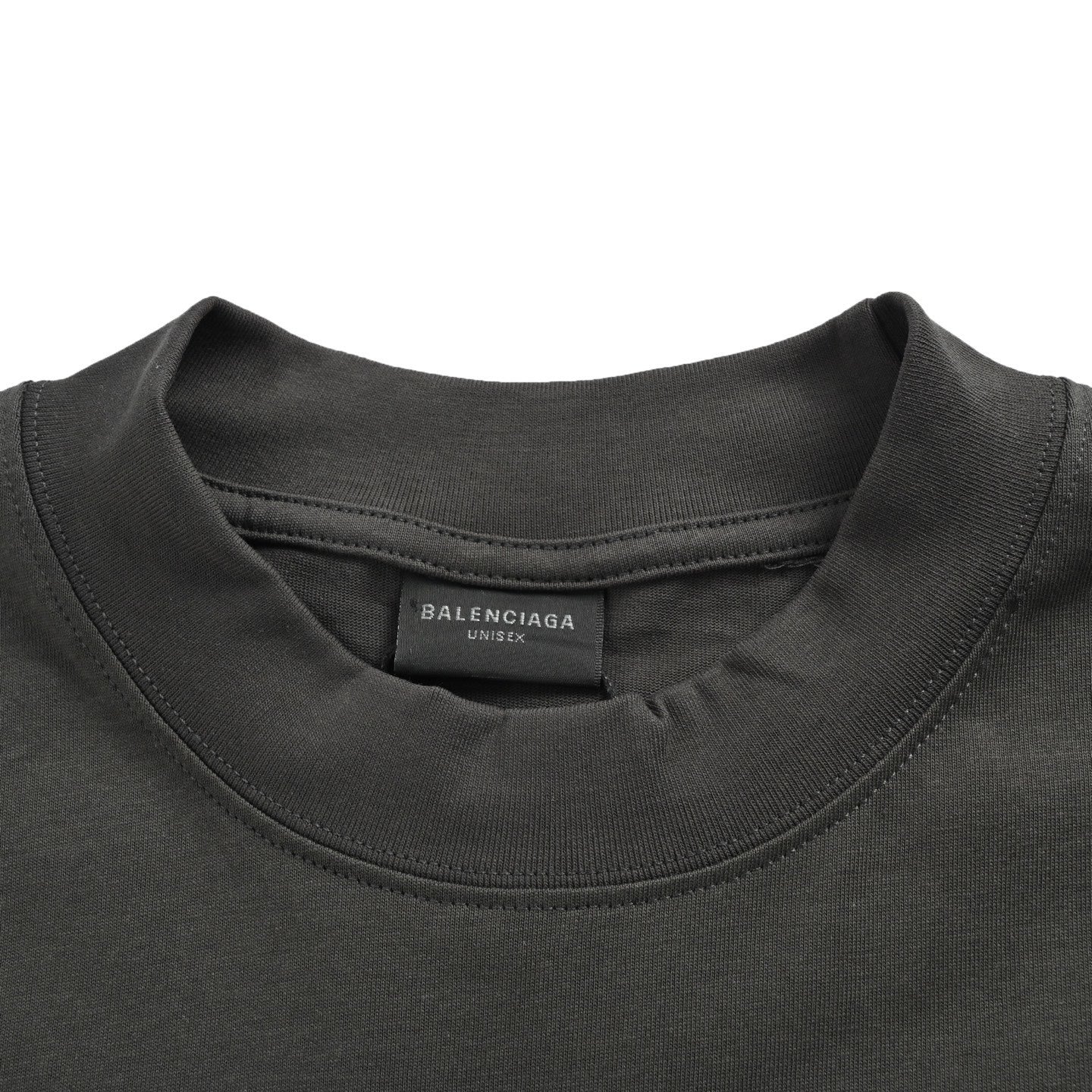 Badge Print Distressed T-shirt