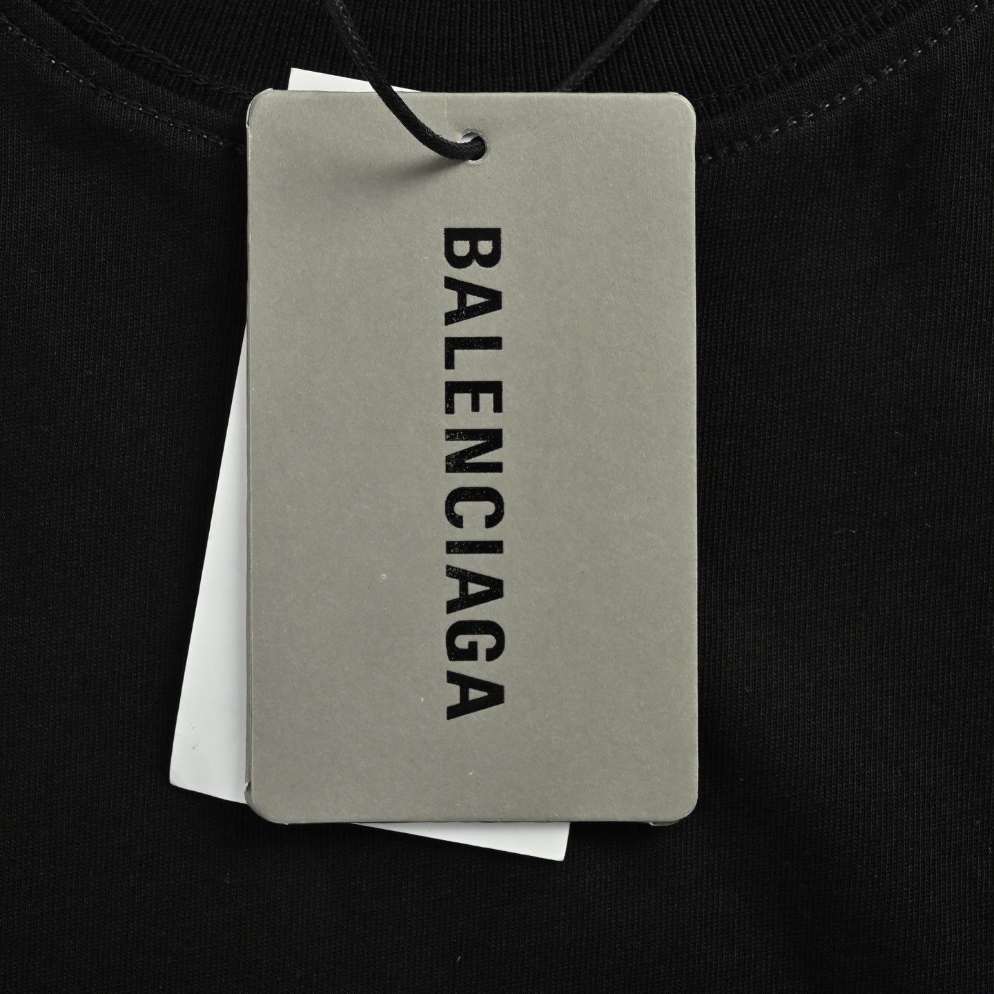 Embroidered Round Neck T-shirt