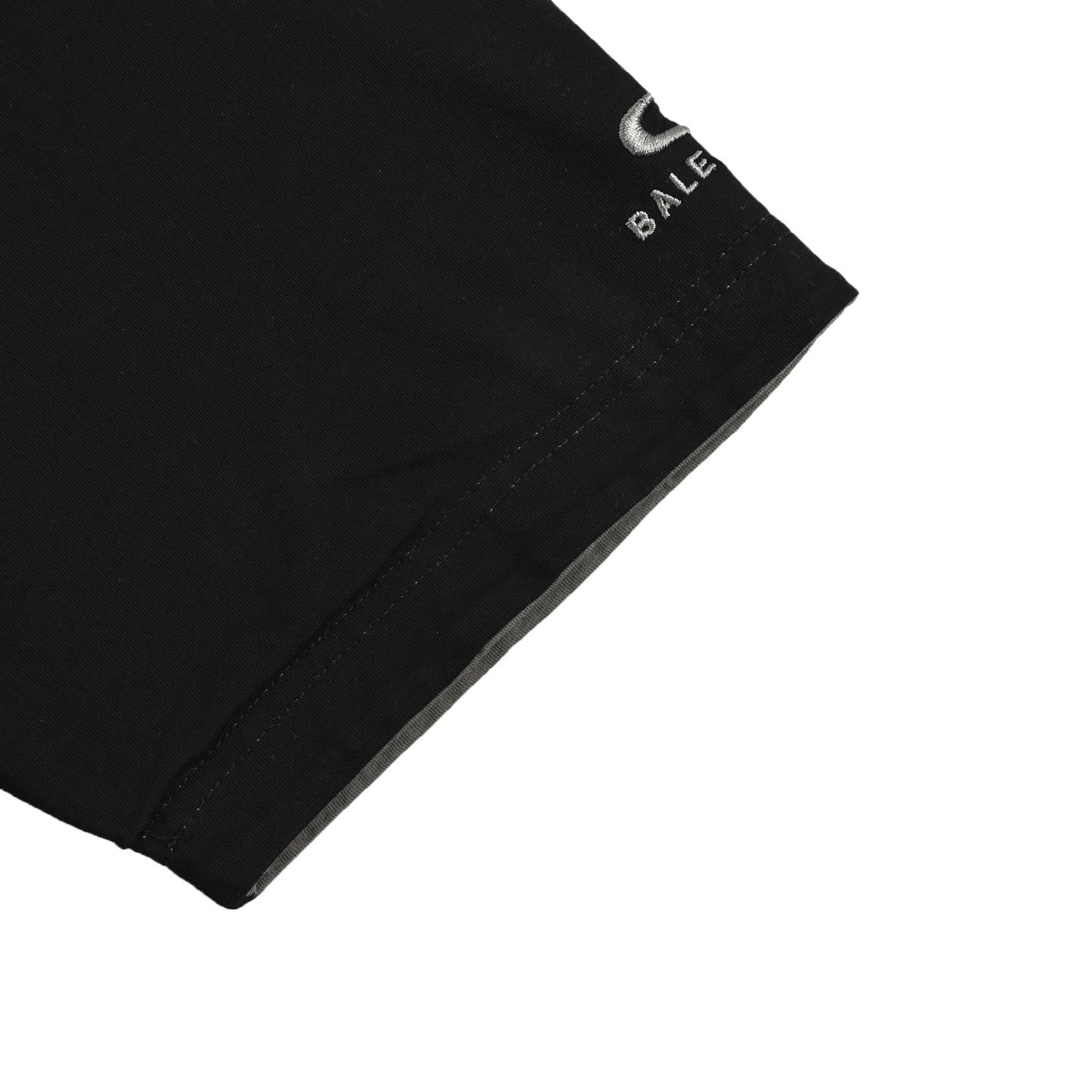 Embroidered Round Neck T-shirt