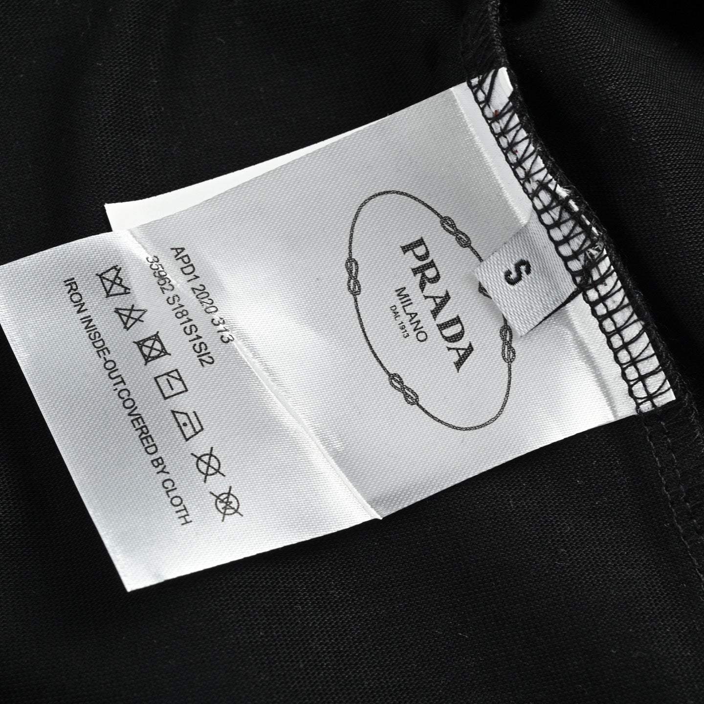 Inverted Triangle Inkjet Print T-shirt