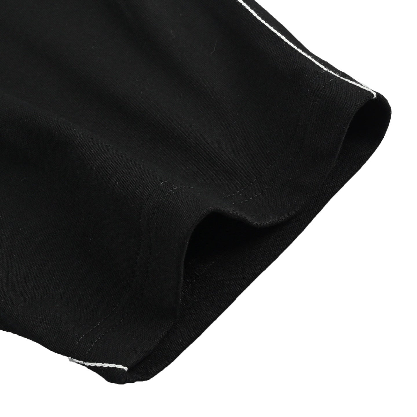 Animal Line Embroidery T-shirt