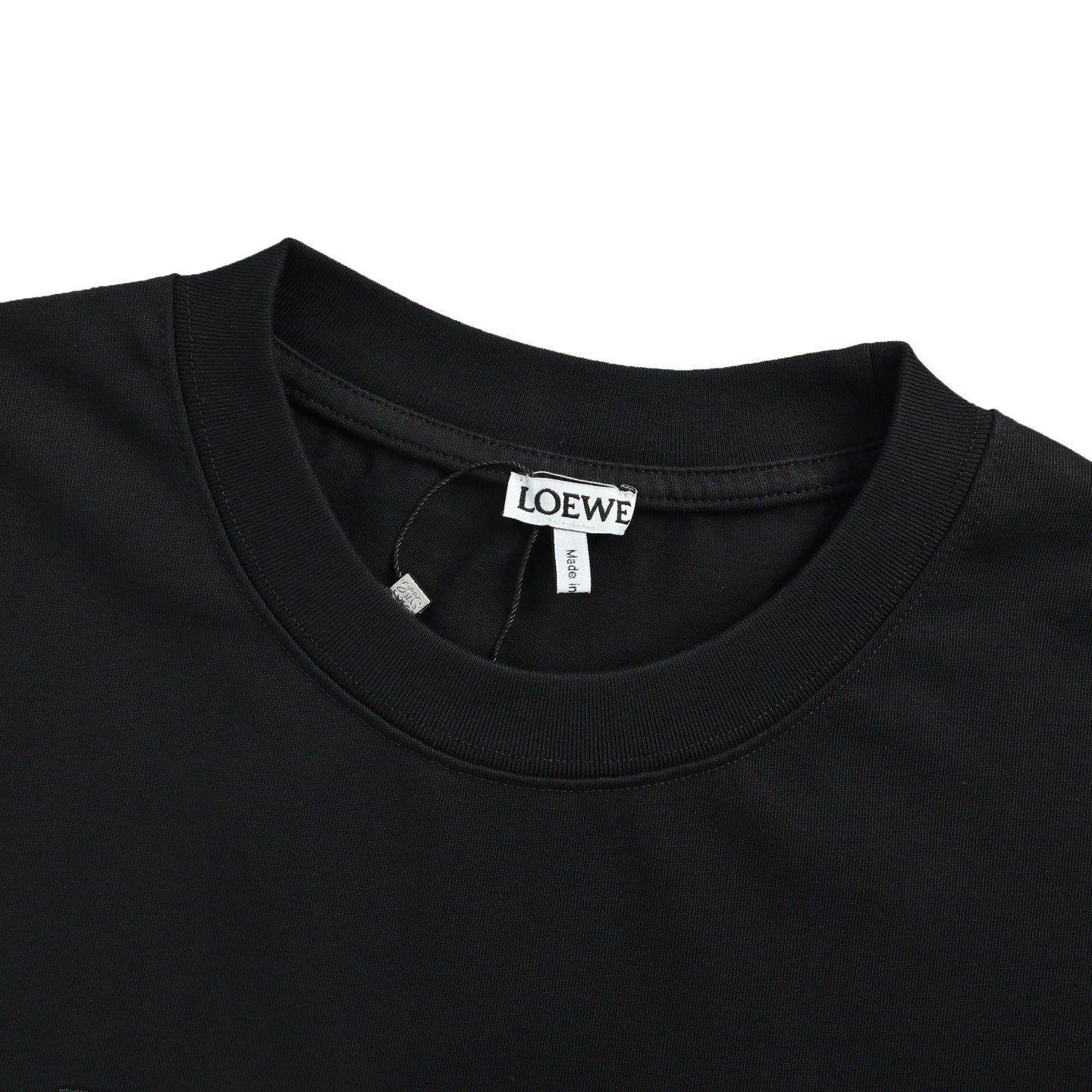 Color-block logo embroidered T-shirt