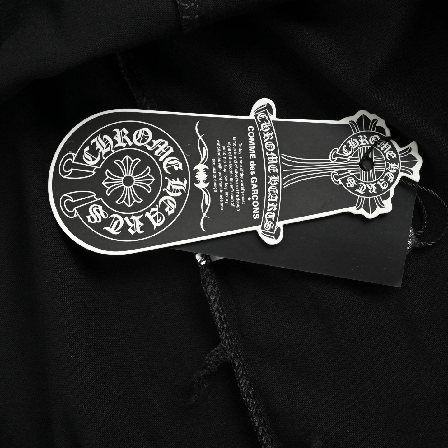 Horseshoe Back Print T-shirt