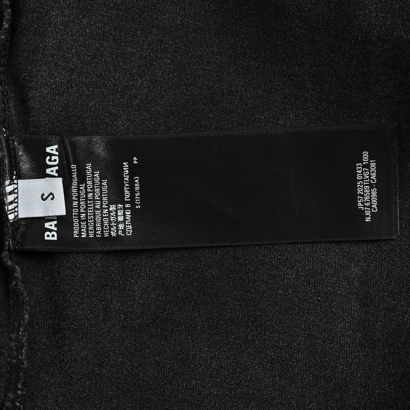 3M Embroidered Color-Block Ribbon T-shirt