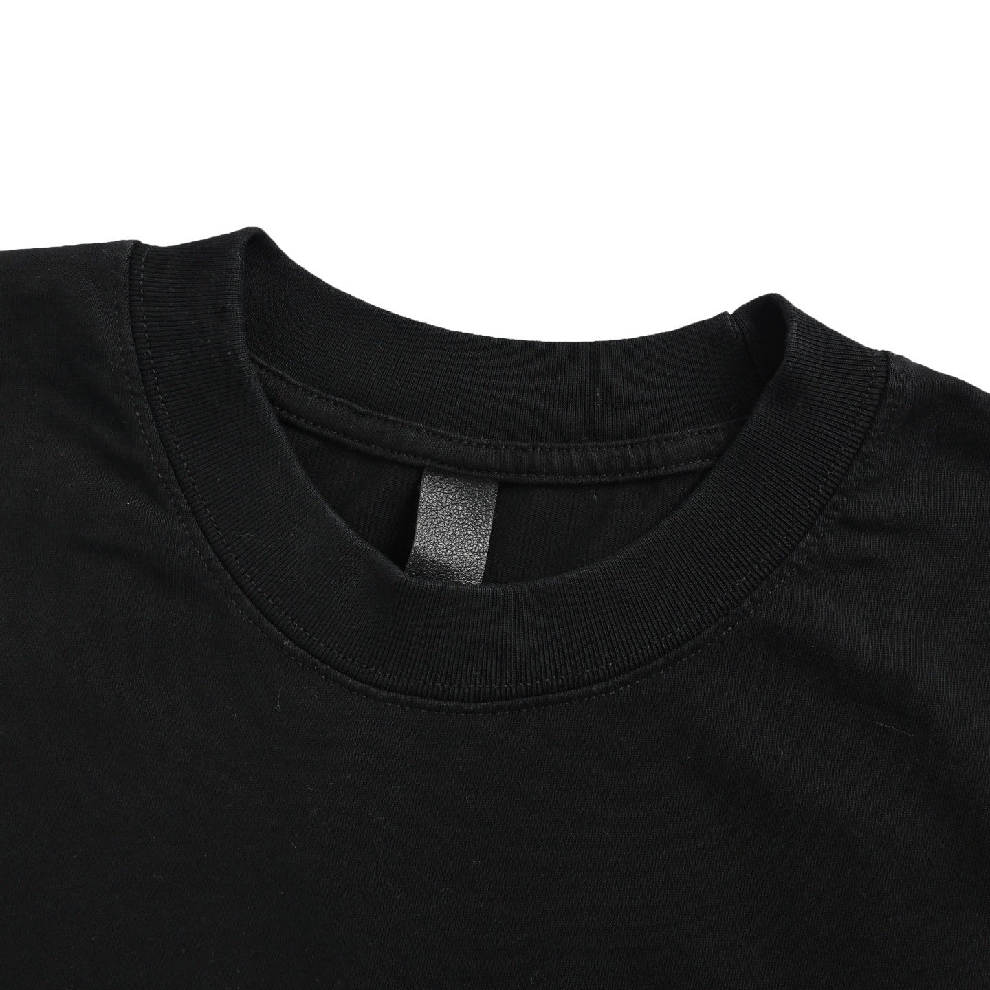 Scroll Applique Embroidery T-shirt