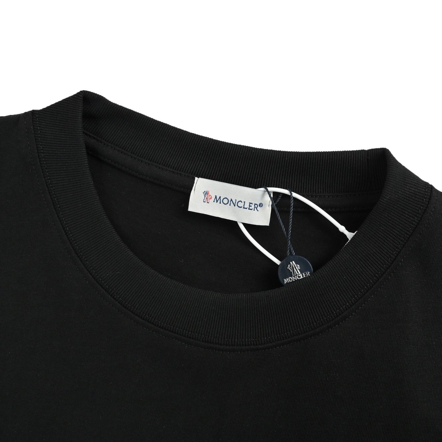 Color-block embroidered t-shirt