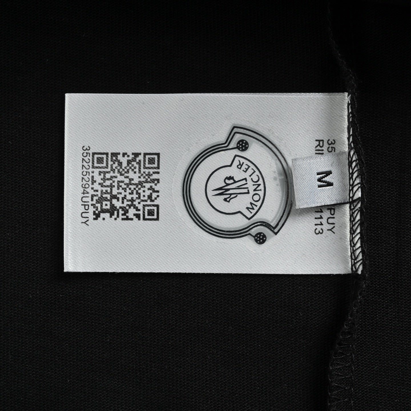 Color-block embroidered t-shirt